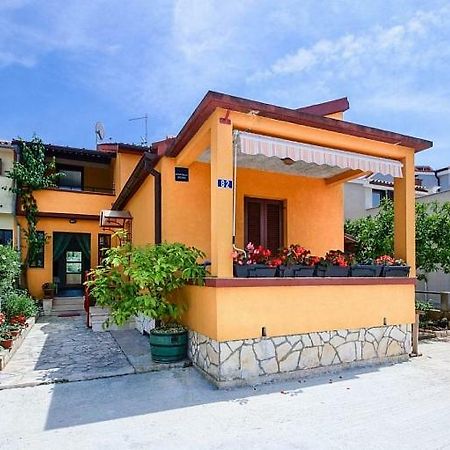 Apartmani Petunia Fažana Dış mekan fotoğraf
